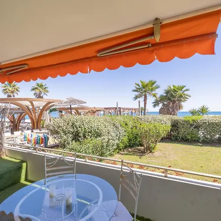 Front De A 10 M Balcon Et Parking 아파트 *