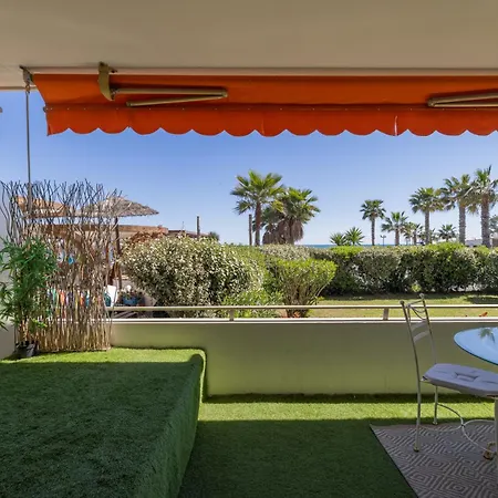 Front De A 10 M Balcon Et Parking Villeneuve-Loubet