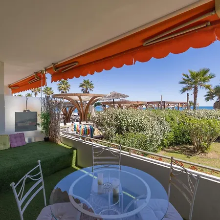 Front De A 10 M Balcon Et Parking Appartement